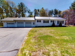 2147 Auburn Rd, Turner, ME 04282
