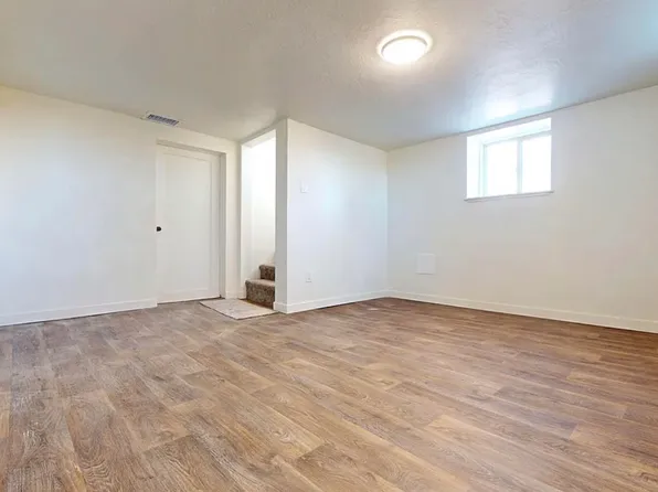102 E 400 S, Cedar City, UT 84720