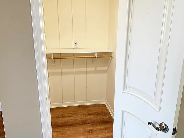 845 N Citrus Ave — Photo 5
