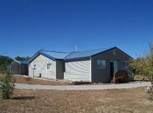 6 Eitzen Rd, Edgewood, NM 87015