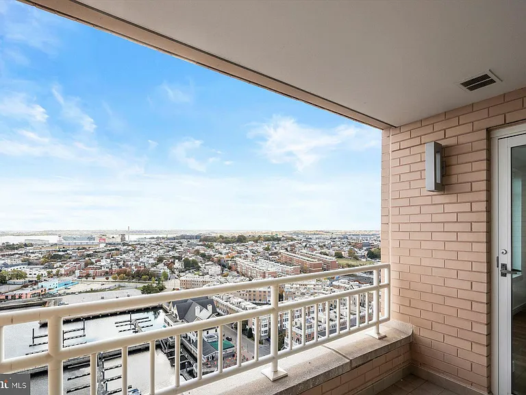 100 Harborview Dr #1901 — Photo 46