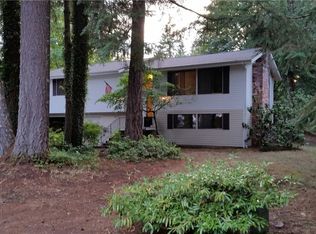 2191 Lakemoor Dr SW, Olympia, WA 98512