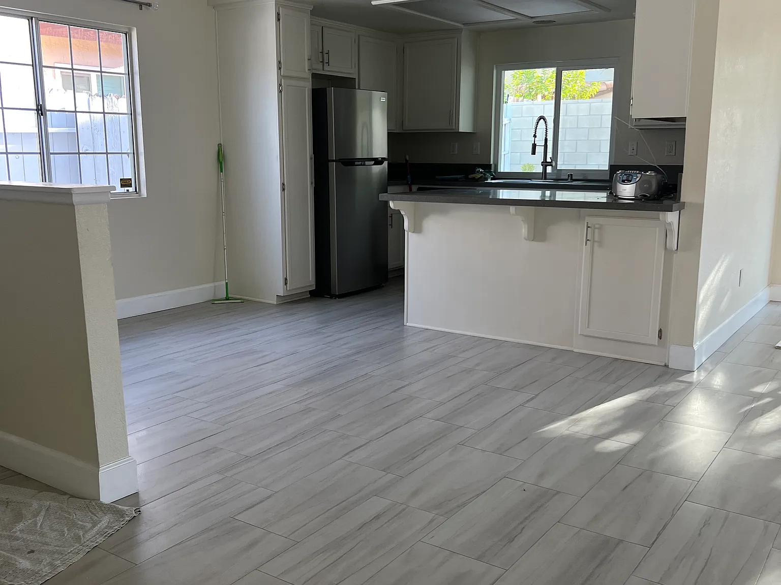 3 bed, 1450 sqft, $3,000 — Photo 3