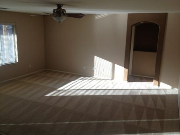 4th image of 15133 N 174th Dr