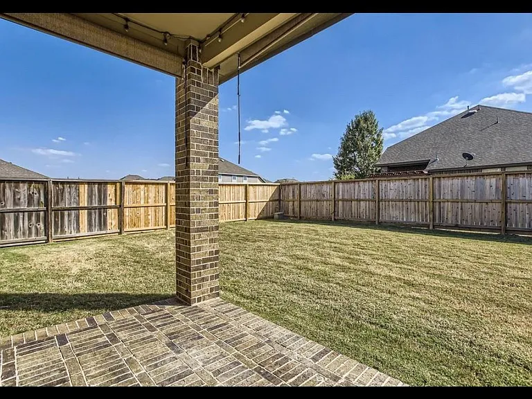 19251 N Cottonwood Green Ln — Photo 19
