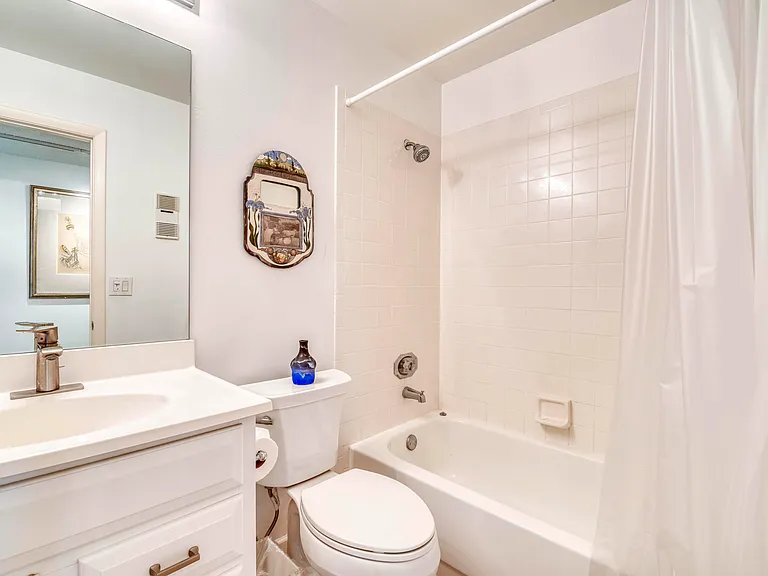 1111 Duncan Cir #203 — Photo 16