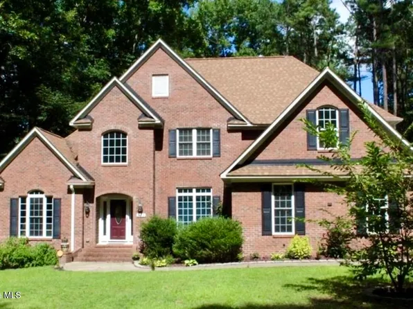 315 Chestnut Drive, Vass, NC 28394