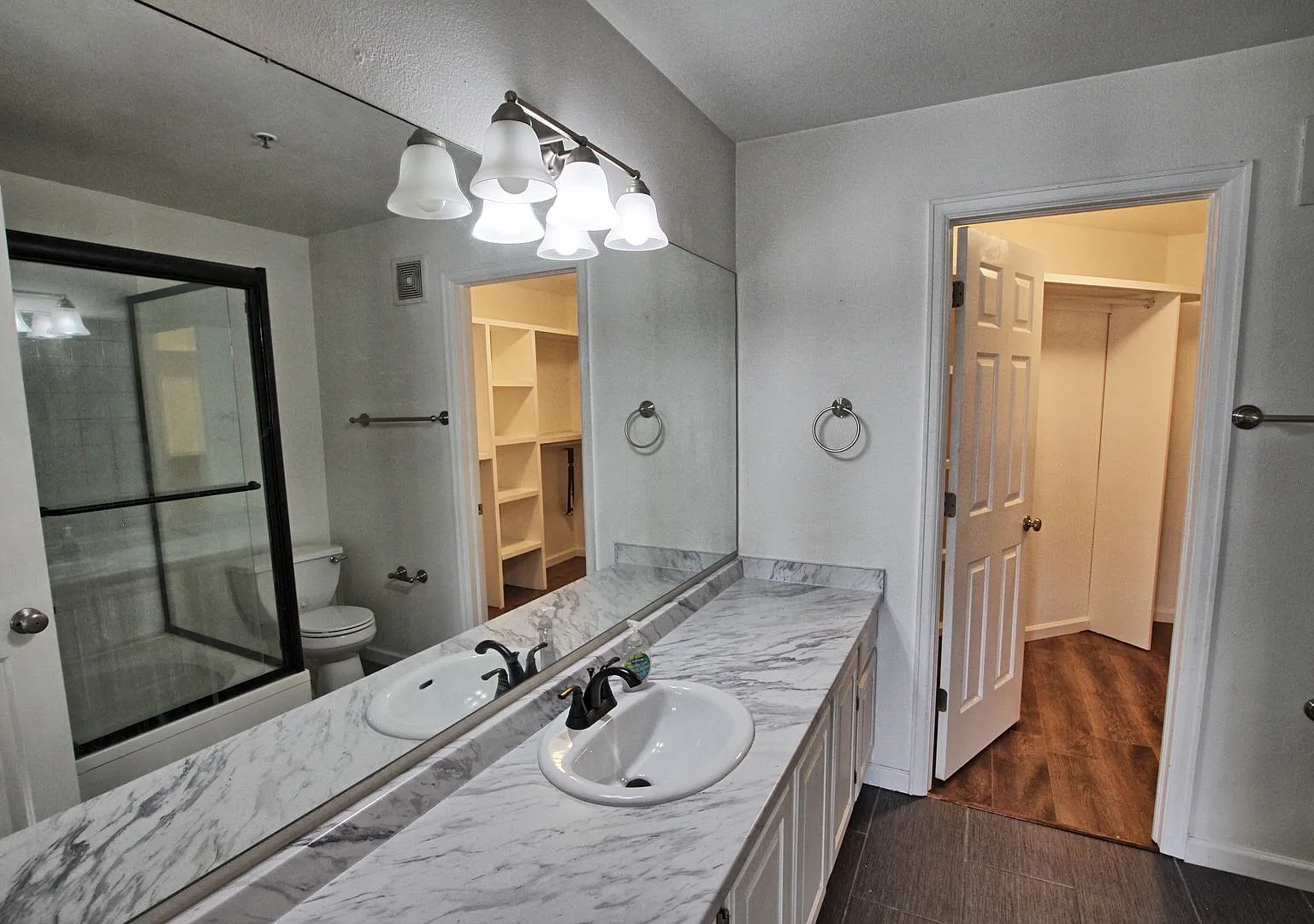 3 bed 2 bath 2nd story Littleton Condo — Photo 4