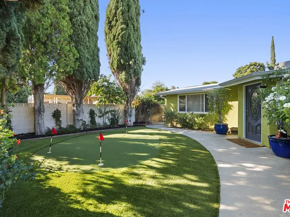 20307 Mobile St, Winnetka, CA 91306