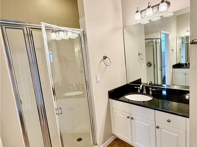 1466 Argyle Dr — Photo 28