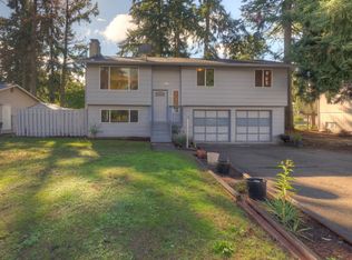 8813 Quinault Dr NE, Olympia, WA 98516