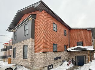 100 Cromwell Ave, Oshawa, ON L1J 4T6
