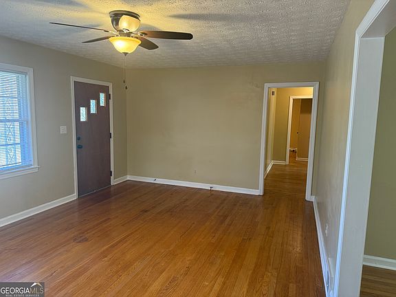2nd image of 100 Brannan Dr