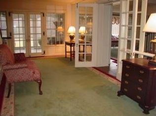 5223 Cambrian Rd, Toledo, OH 43623