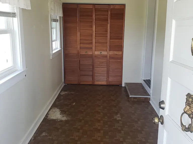 9739 Maysville Rd — Photo 15
