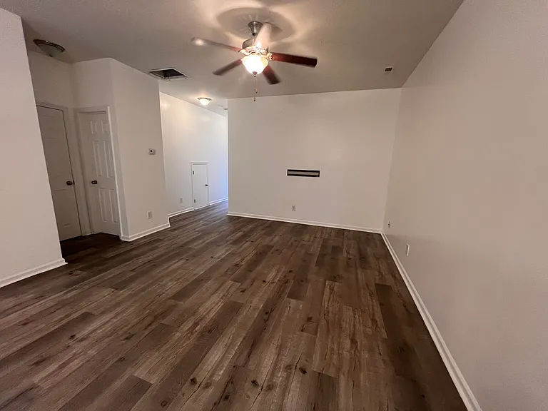 4707 Craigmoss Ln — Photo 5