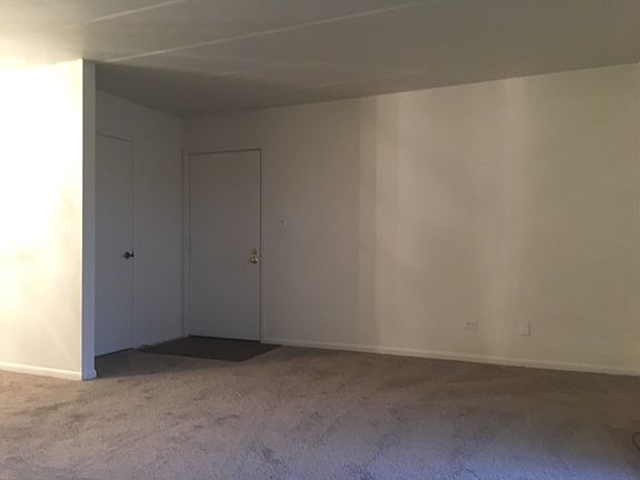 3rd image of 9114 140th St