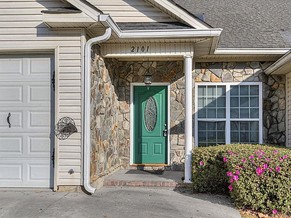 4th image of 2101 Reserve Lane