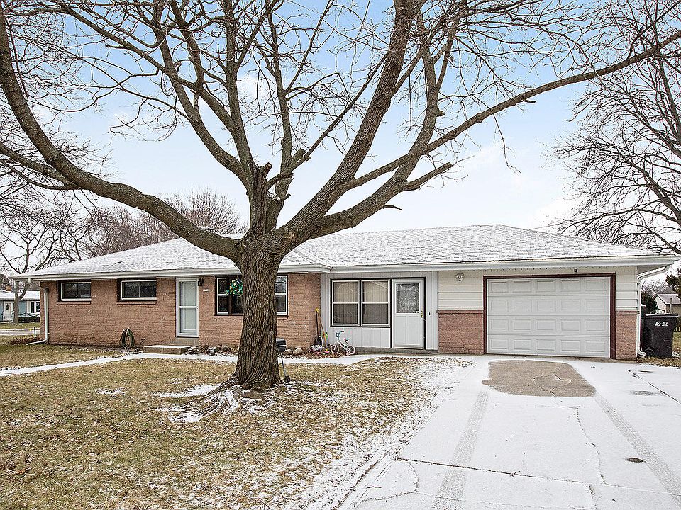 1st image of 3710 6th Ave
