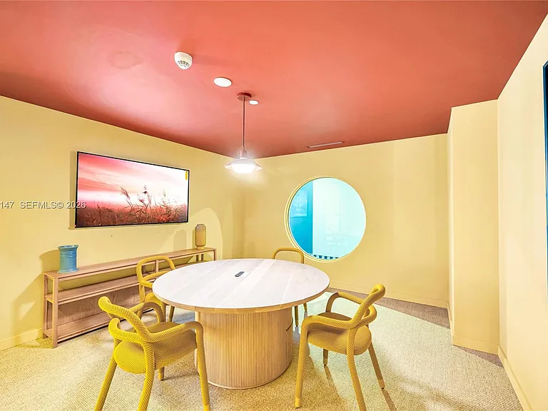 90 NE 32nd #Penthouse 20 — Photo 21