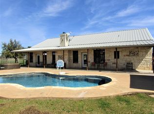 1312 Private Road 2239, Sonora, TX 76950