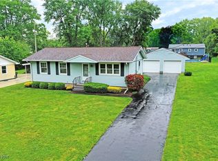 8293 Englewood St NE, Warren, OH