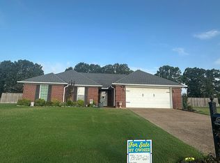 165 Julius Cv, Medina, TN 38355