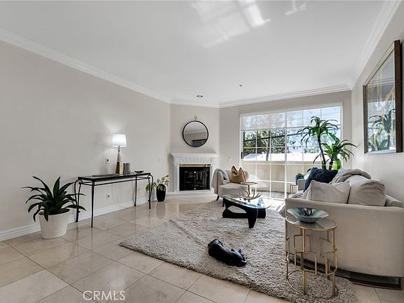 3rd image of 7218 Hillside Ave Unit 202
