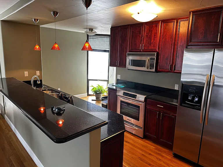 1625 Larimer St #1903 — Photo 4