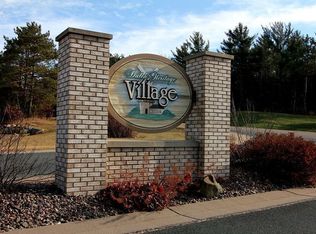 1844 Windmill Dr, Baldwin, WI 54002