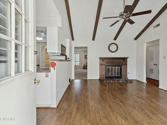 3rd image of 7914 Gleason Dr APT 1094