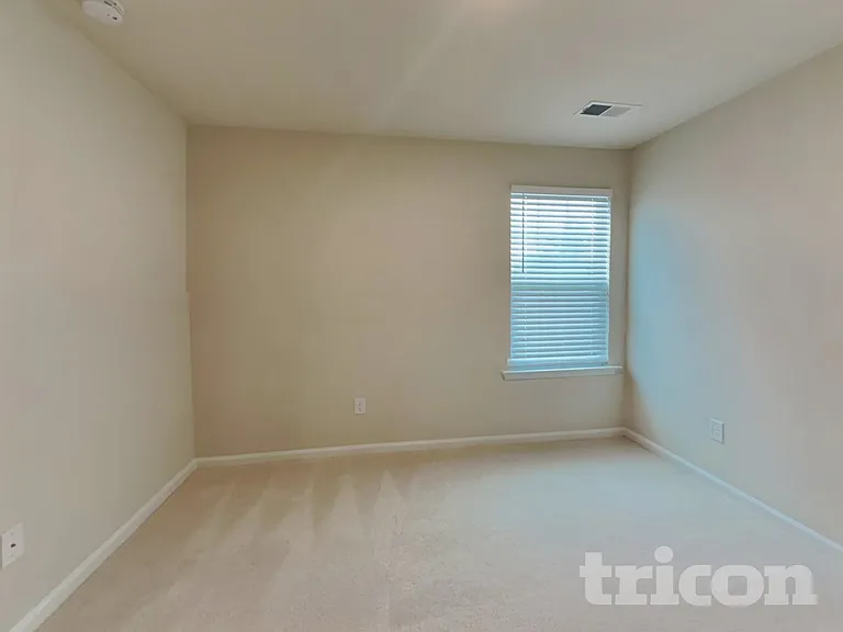 182 Magnolia St — Photo 13
