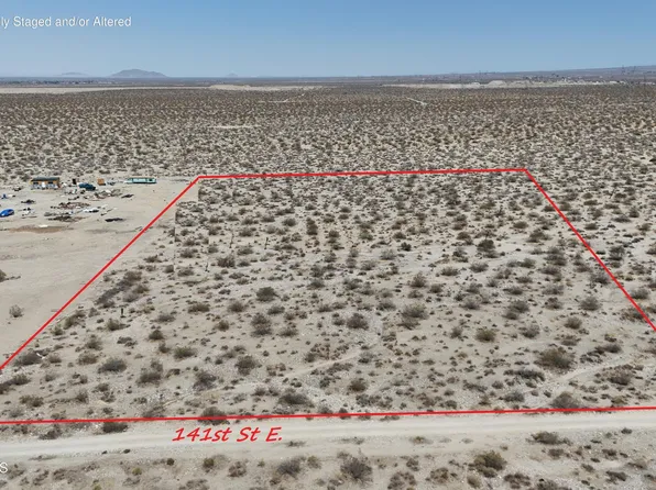 141st St E, Pearblossom, CA 93553