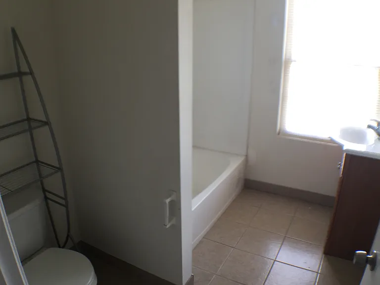 619-n-34th-st-3-13