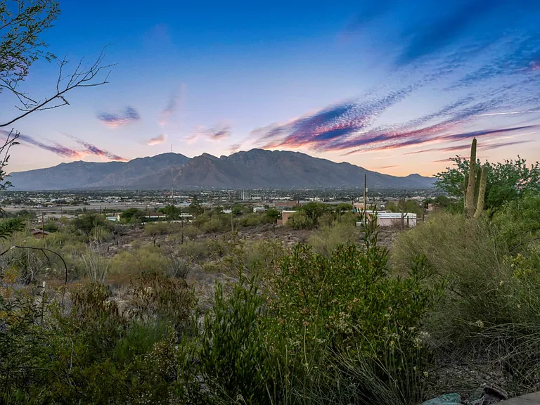 5480 W Sharpshooter Ct — Photo 60