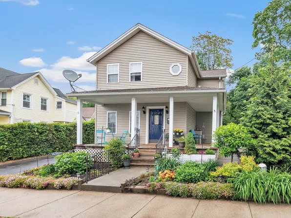 16 Hodge Avenue, Ansonia, CT 06401