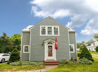 25 Head Of The Bay Rd, Bourne, MA 02532