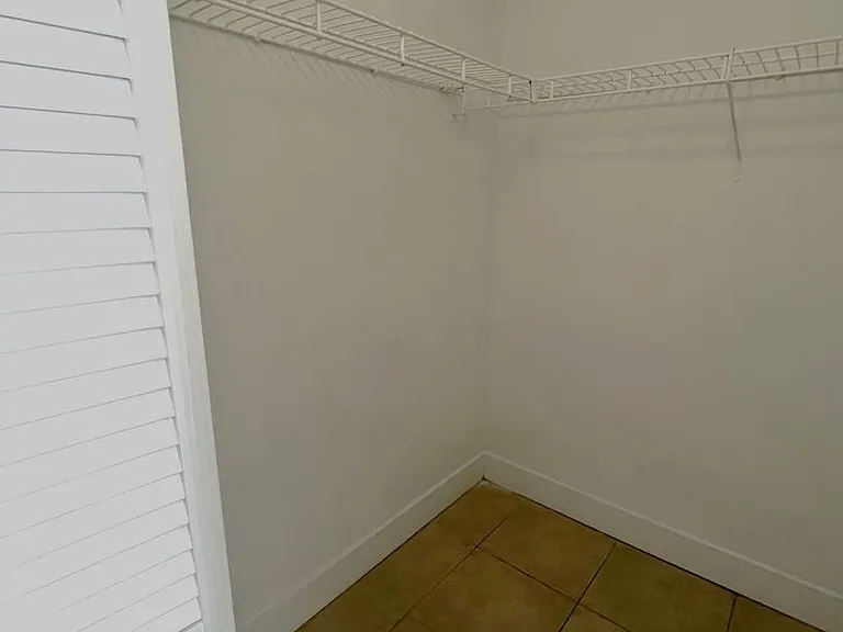 Amberstone Apartments — Photo 10