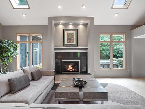5th image of 5163 Chaffinch Ct