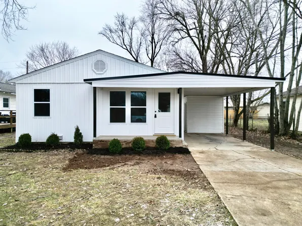 1045 7th Street, West Plains, MO 65775