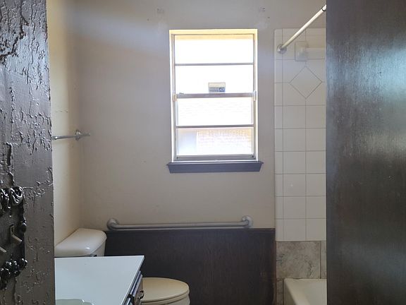 4th image of 6909 SW Beta Ave
