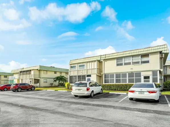472 Monaco J, Delray Beach, FL 33446