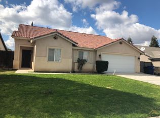 4311 Almond Grove Ln, Bakersfield, CA 93312