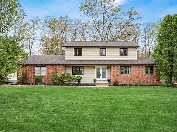 2nd image of 8445 Ohio Wesleyan Ct NW