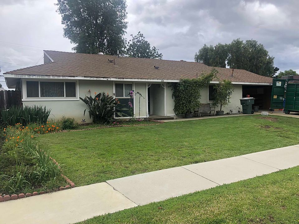 1st image of 824 Camino La Maida