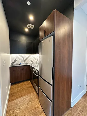Rented by Artur Gutman, LREB | media 2