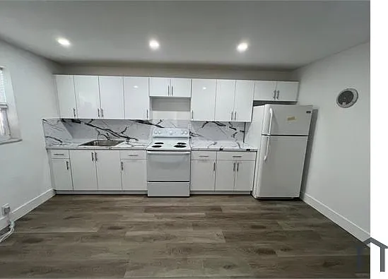 1236 NW 4th Ave #2 — Photo 1