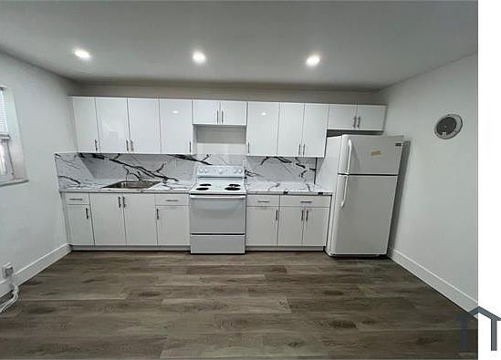 1st image of 1236 NW 4th Ave #2