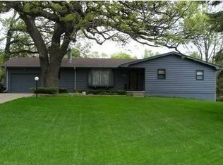 205 Bellevue Blvd S, Bellevue, NE 68005