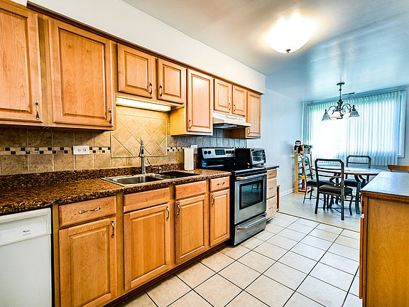 2nd image of 2600 Brookwood Way Dr APT 217